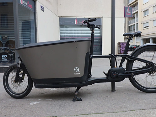 Livraison à vélo vs véhicule motorisé